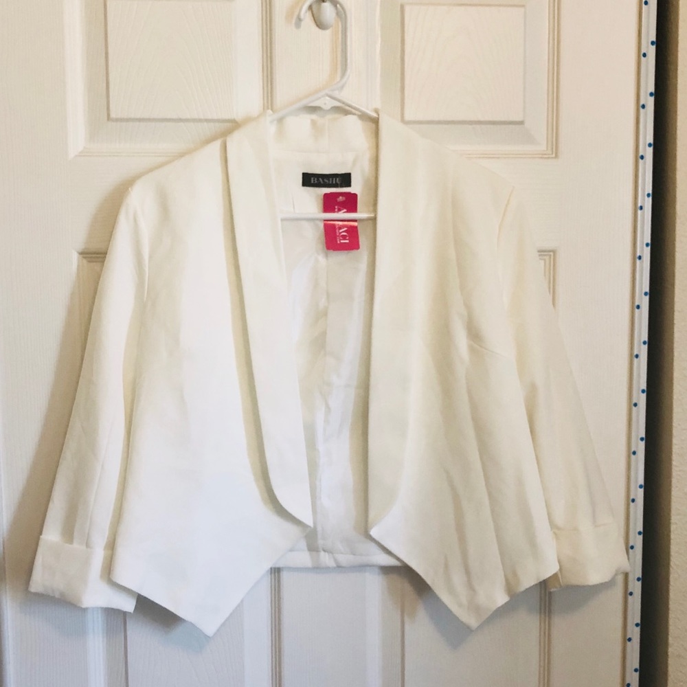 NWT White Cropped Blazer